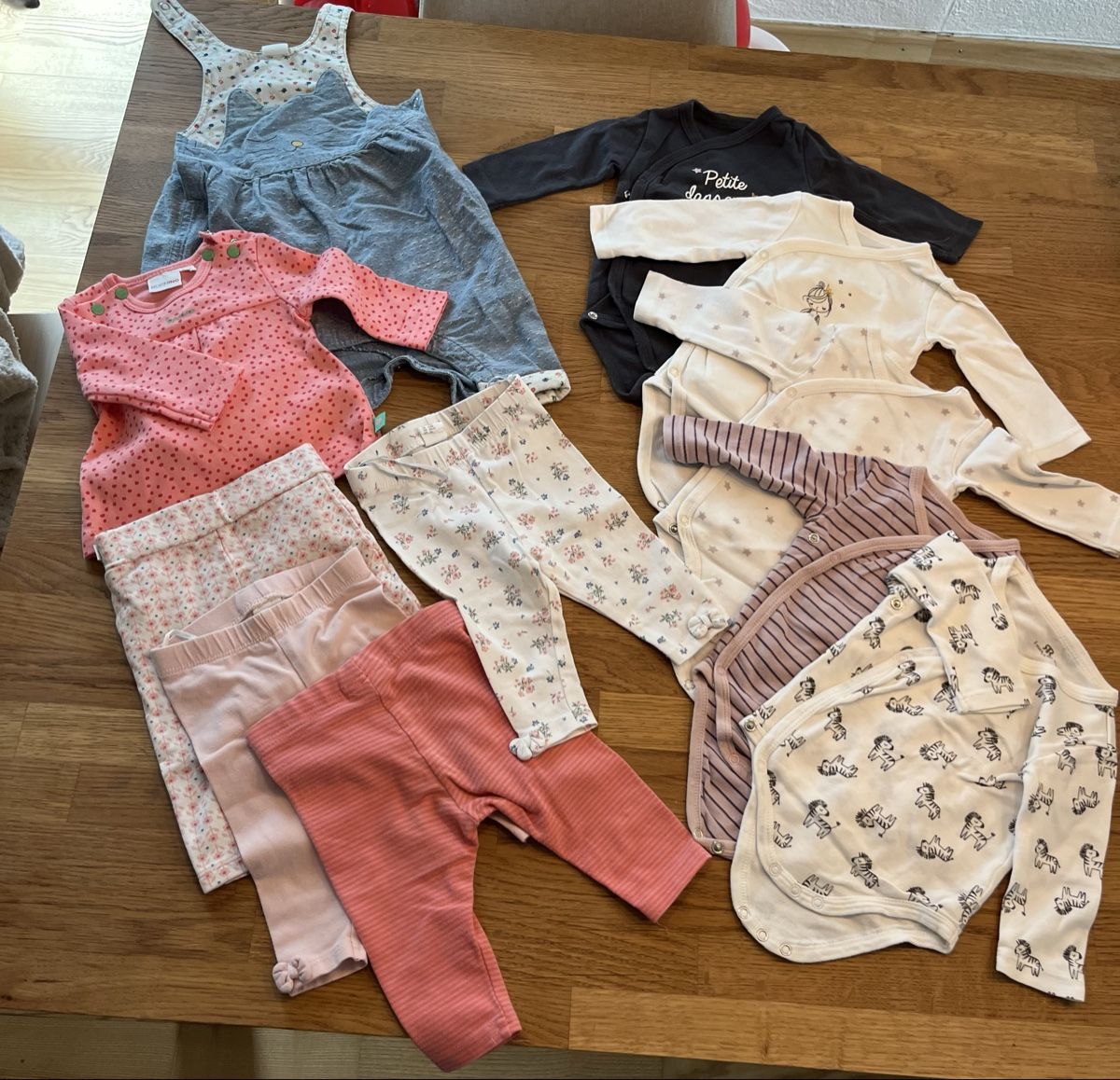 Lotti & Set di vestiti: Kleiderset Grösse 50 bis 60 – Usato da Stüsslingen venduto da MiBachmann 5