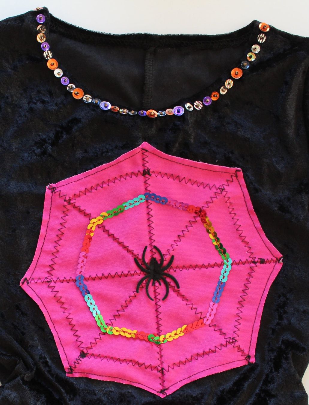 Costumes: Costume sorcière / Hexe t. 4 - 5 ans – D'occasion à Peseux par CoolShoping 4
