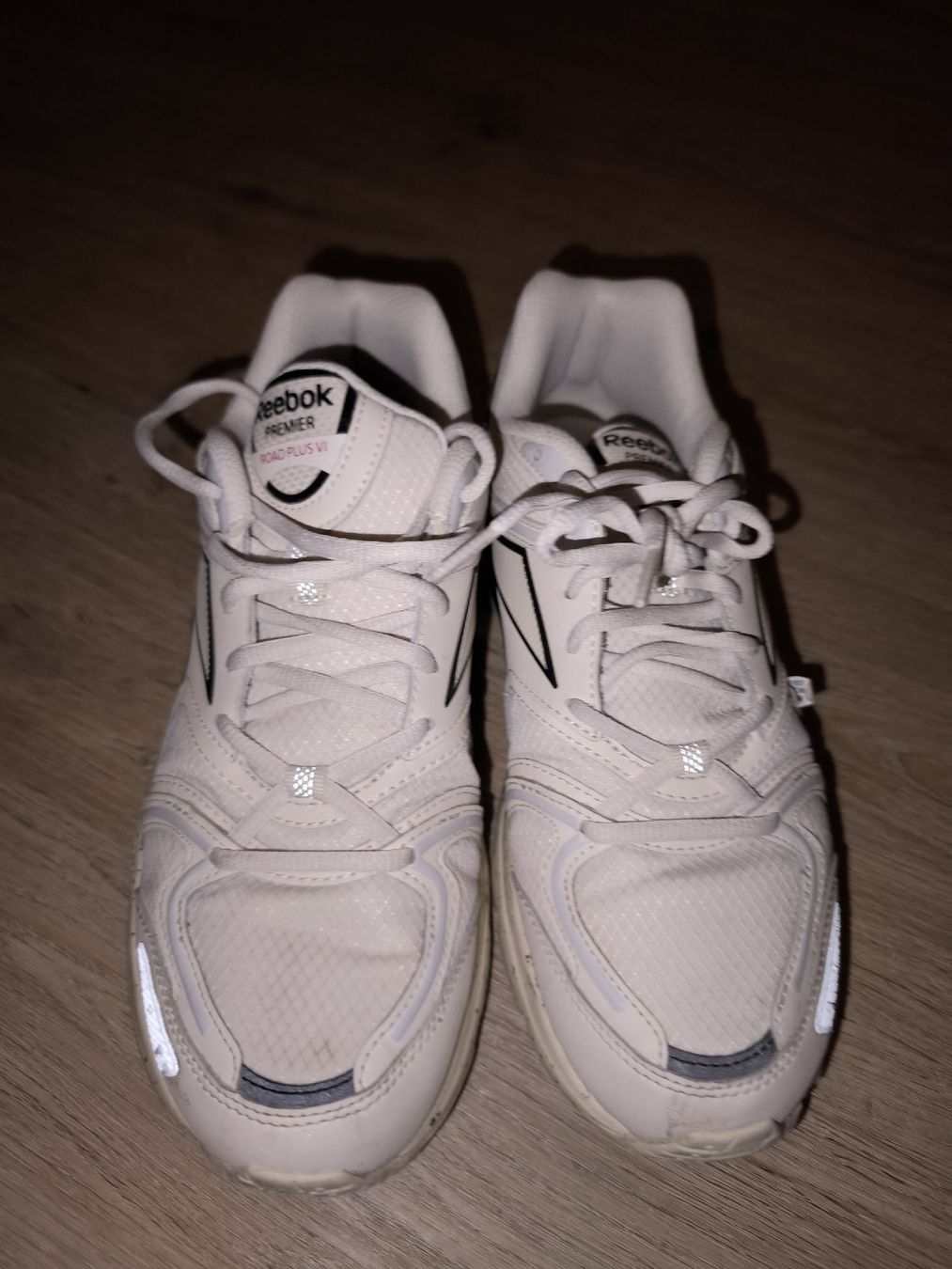 Reebok Chaussures hommes: Reebok Premier Road Plus VI Sneaker 40.5 – D'occasion à Turbenthal par benzdk5 2