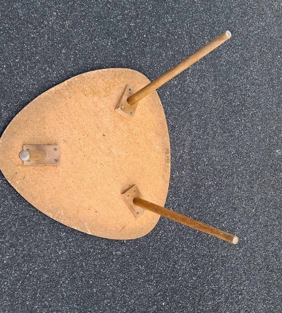 Tavoli: Nierentisch hellgrau gemustert Holzbeine Retro – Usato da Langenthal venduto da wodiwim 2