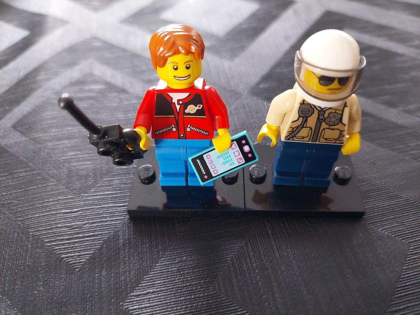 Lego Jouets: 2 Lego Minifiguren  – D'occasion à Zetzwil par sti_x9xf 2