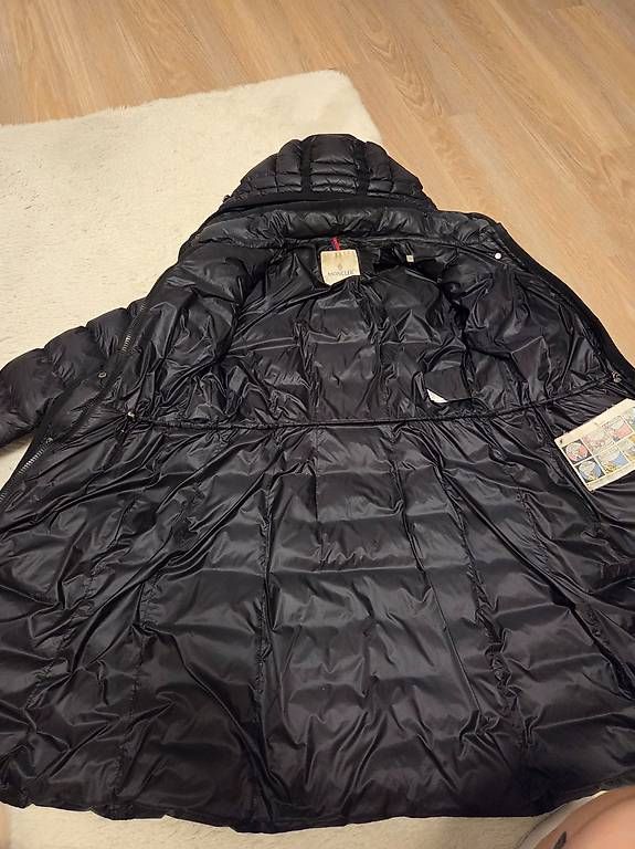 Moncler Cappotti: Moncler Hermine Daunenmantel – Usato da Neuhausen venduto da Nathi6913 3