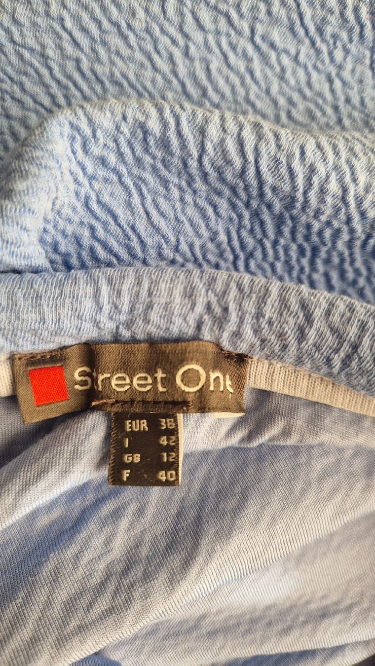 Top: Street One Blue Top, Size 38, Long Sleeve – Usato da Klingnau venduto da fairy.princess 1
