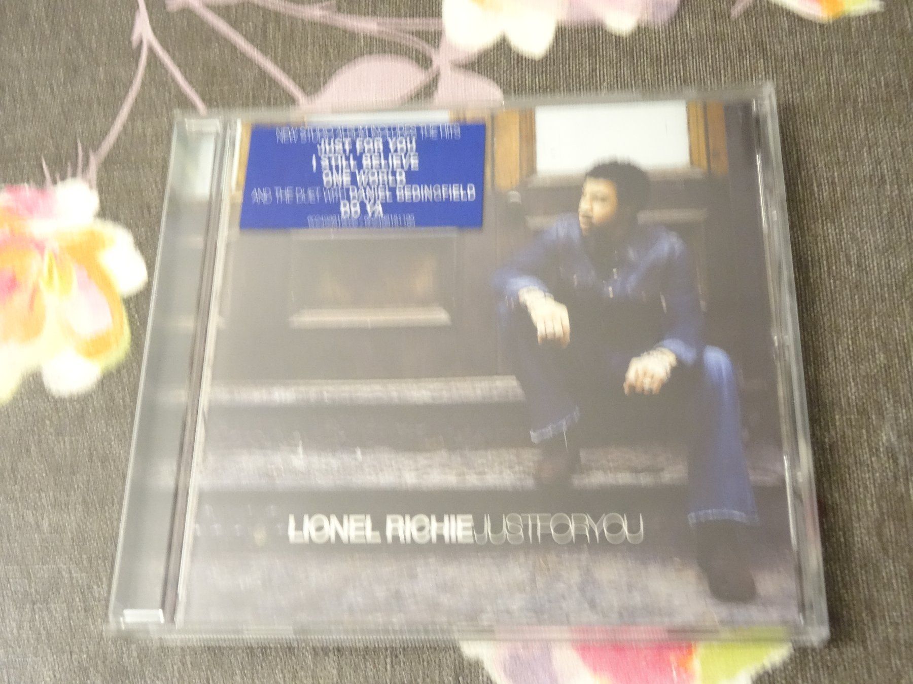 CDs: Lionel Richie - Just for You CD – Gebraucht aus Olten von Disc-Ausverkauf