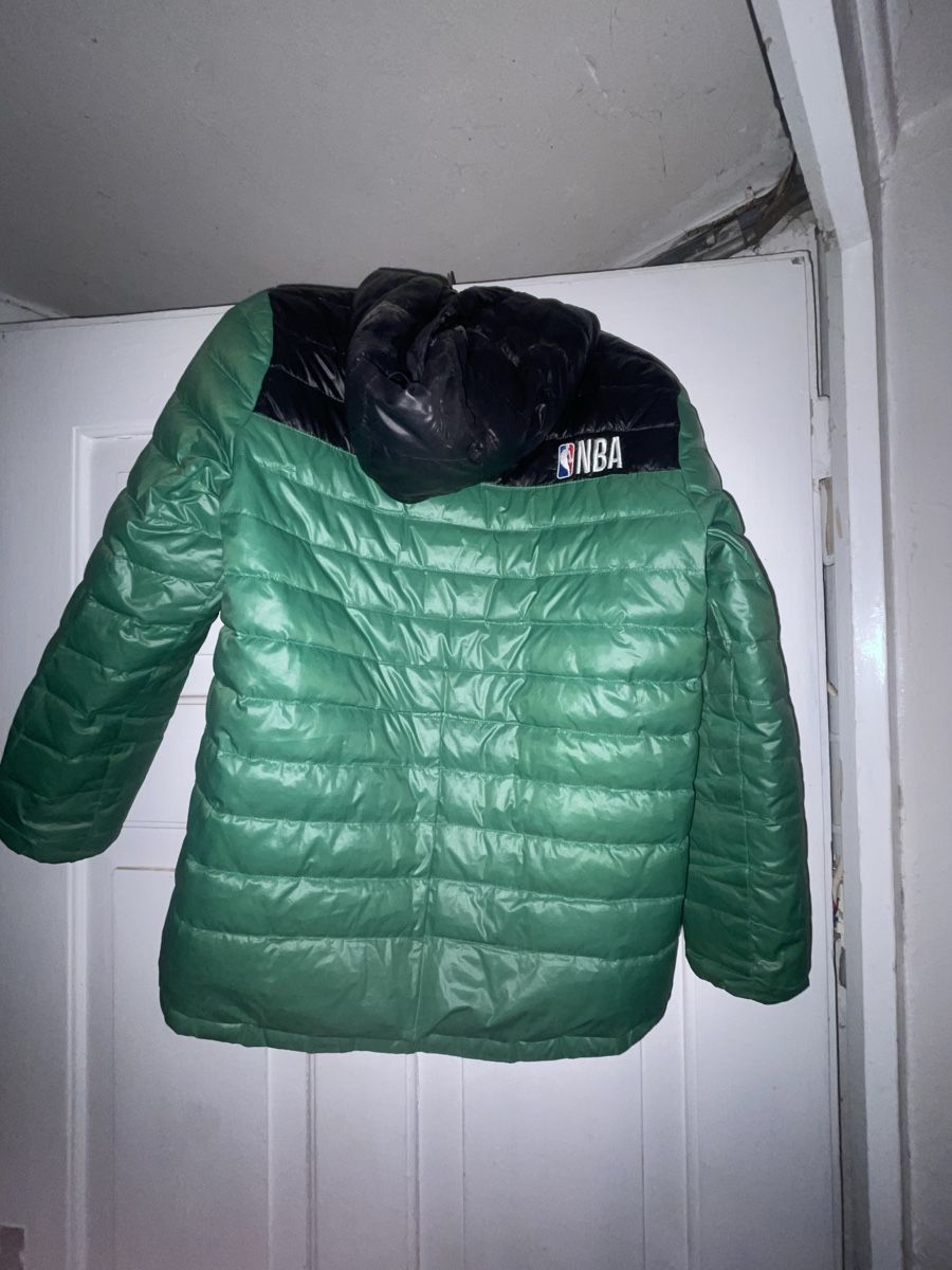 Giacche: Doppelseitige Boston Celtics Jacke – Usato da Liestal venduto da Domesch15 1