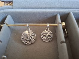 2 pendentifs pandora