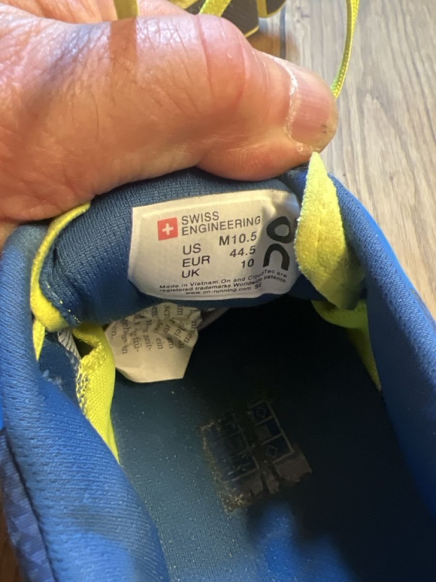 On Scarpe da uomo: On Cloud Laufschuhe Herren, Grösse 44.5, – Usato da Rorschach venduto da TimelessTrading 5