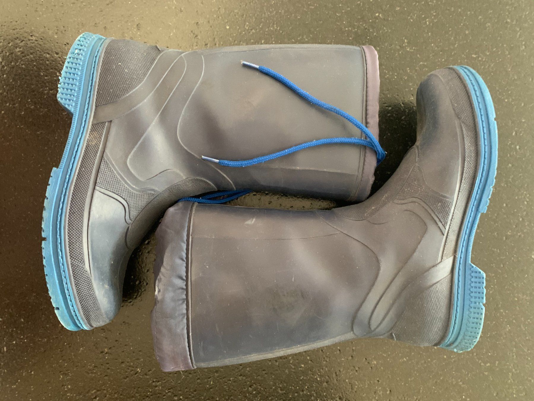 Scarpe da uomo: Bottes caoutchouc – Usato da Les Breuleux venduto da Jboju 1