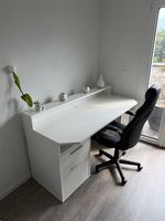 Bureau avec chaise