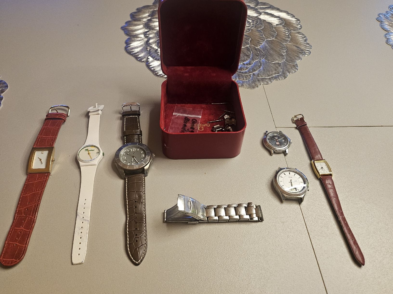 Orologi: Diverse Armbanduhren Konvolut – Usato da St. Gallen venduto da Cocos_Ricardo 6