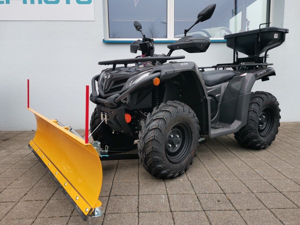 Quad mit Schneeschild Kaufen auf Ricardo