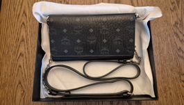 MCM Handytasche mit Kette, Schwarz Canvas