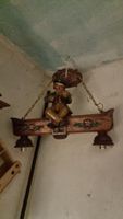 Deckenlampe antik Geigenspieler geschnitzt