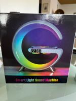 Digitaler LED Wecker: Smart Light Sound Machine, Charger