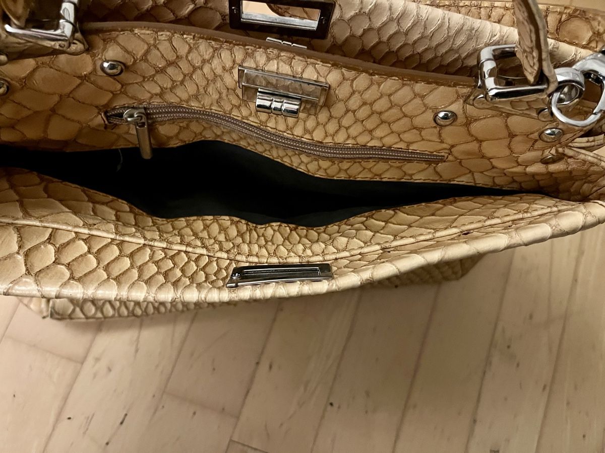 Borse: Schicke Handtasche in Schlangenoptik – Usato da Burgdorf venduto da cortina10 1
