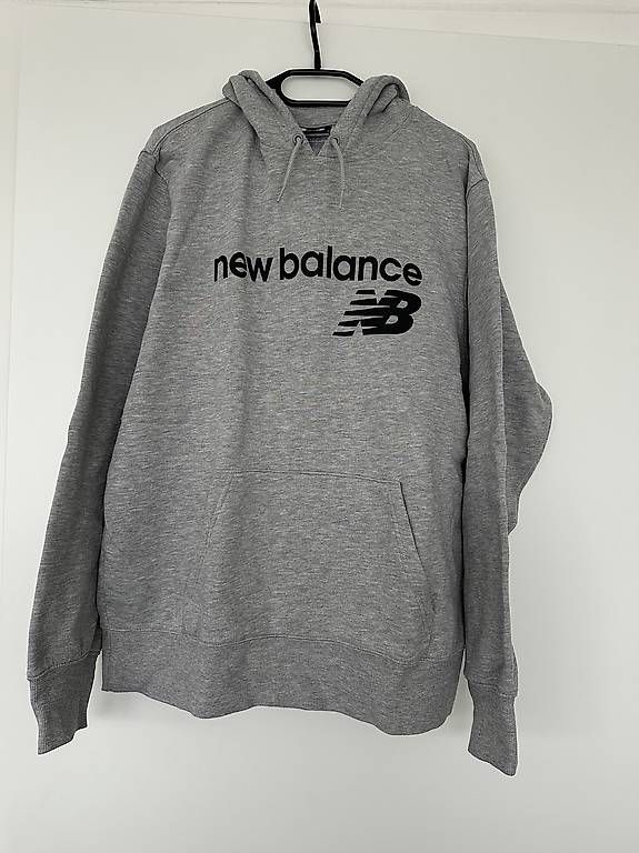 New Balance Maglioni & Felpe: New Balance Kapuzenpulli L – Usato da Lüterkofen venduto da GiCa_