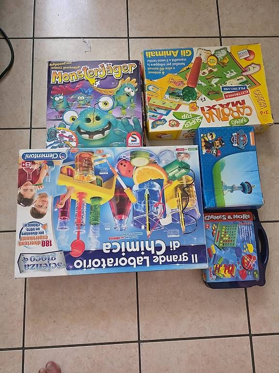 Jouets: Regalo giochi – D'occasion à GIORNICO par fra_vz9k