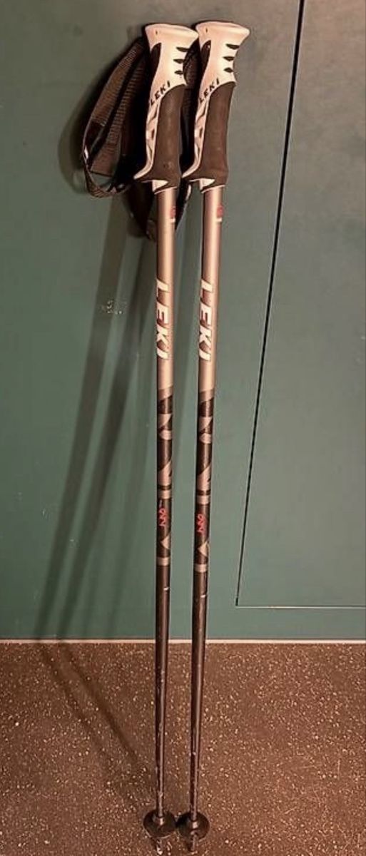 Leki Bâtons de ski: LEKI Ski Poles Used – D'occasion à Zürich par yaq_c9vx