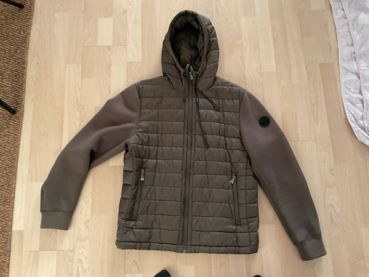 Joop Giacche: JOOP Herrenjacke Olivegrün – Usato da Glattpark-Opfikon venduto da Zizzo