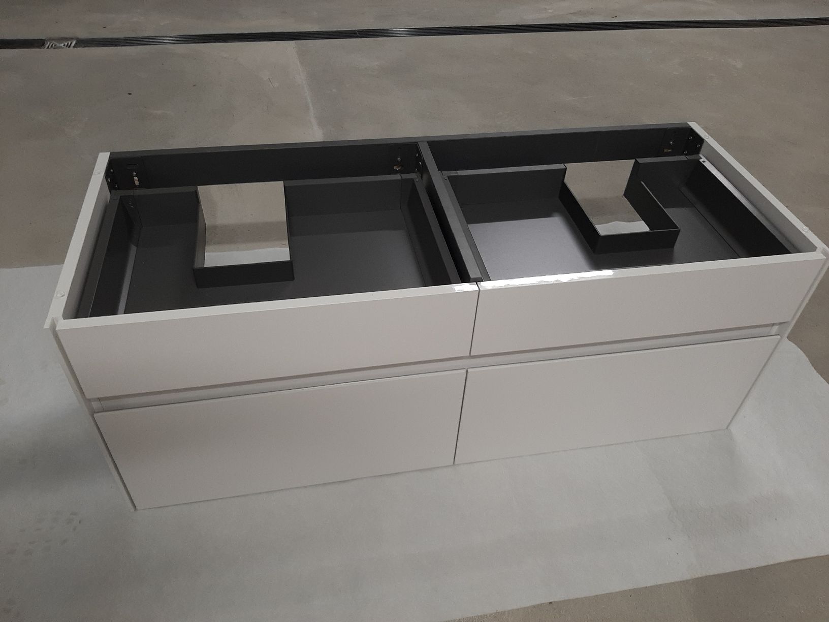 Alterna Badezimmermöbel: Sanitär Möbel /Unterbau – Neu (gemäss Beschreibung) aus Boppelsen von Fipsi68
