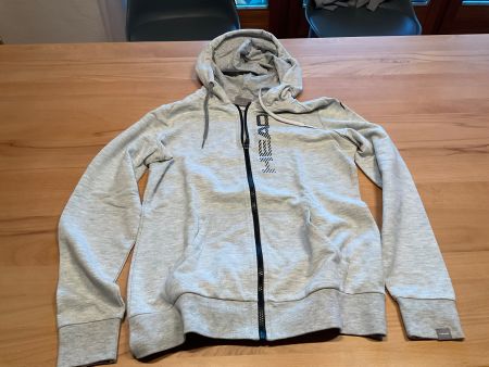 Schönes Sweat-Jäckli von Head Grösse XS/164