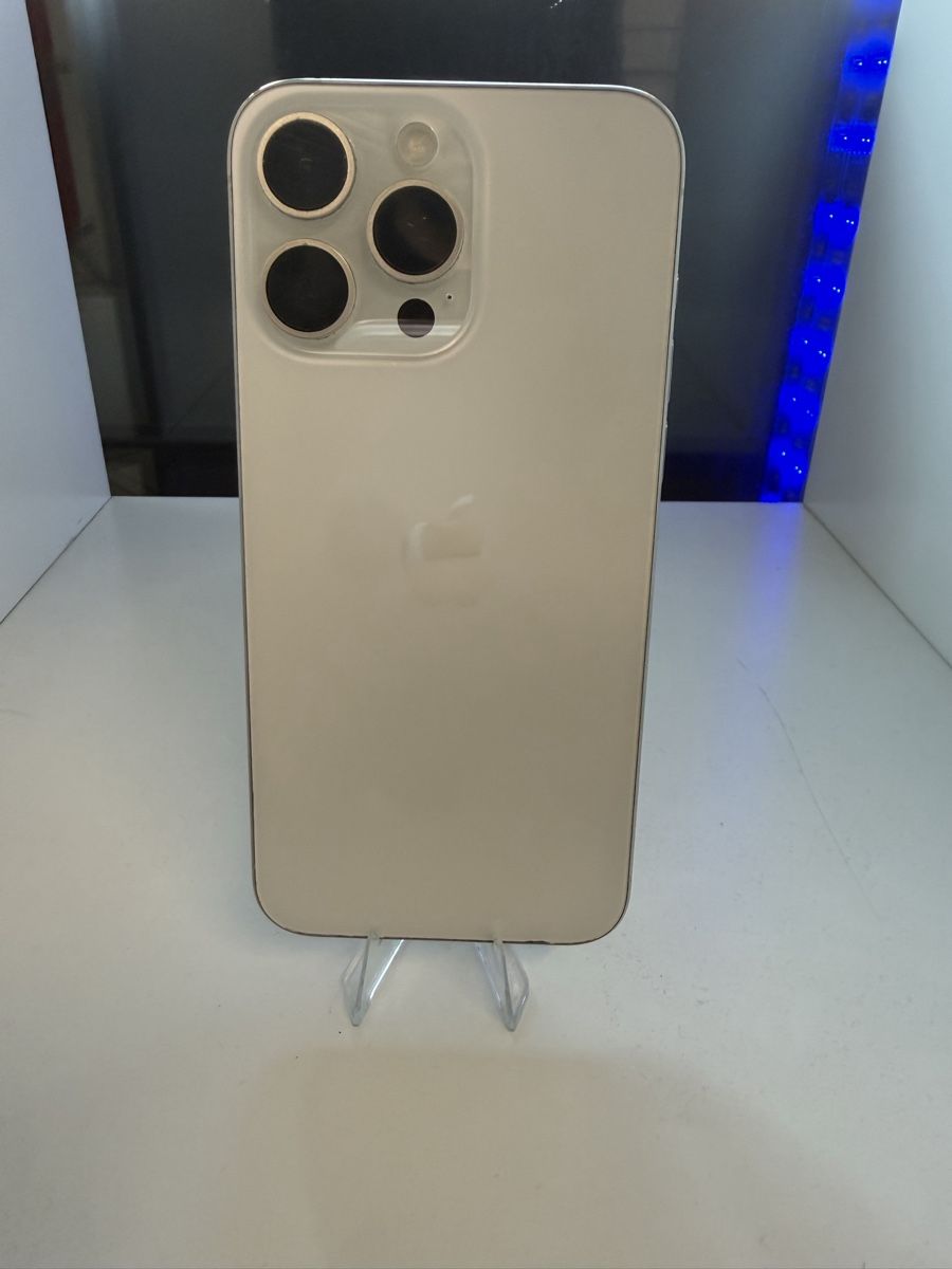Apple Portables: iPhone 15 pro Max 128go  – Défectueux à Yverdon-les-Bains par ame_7f2x 1