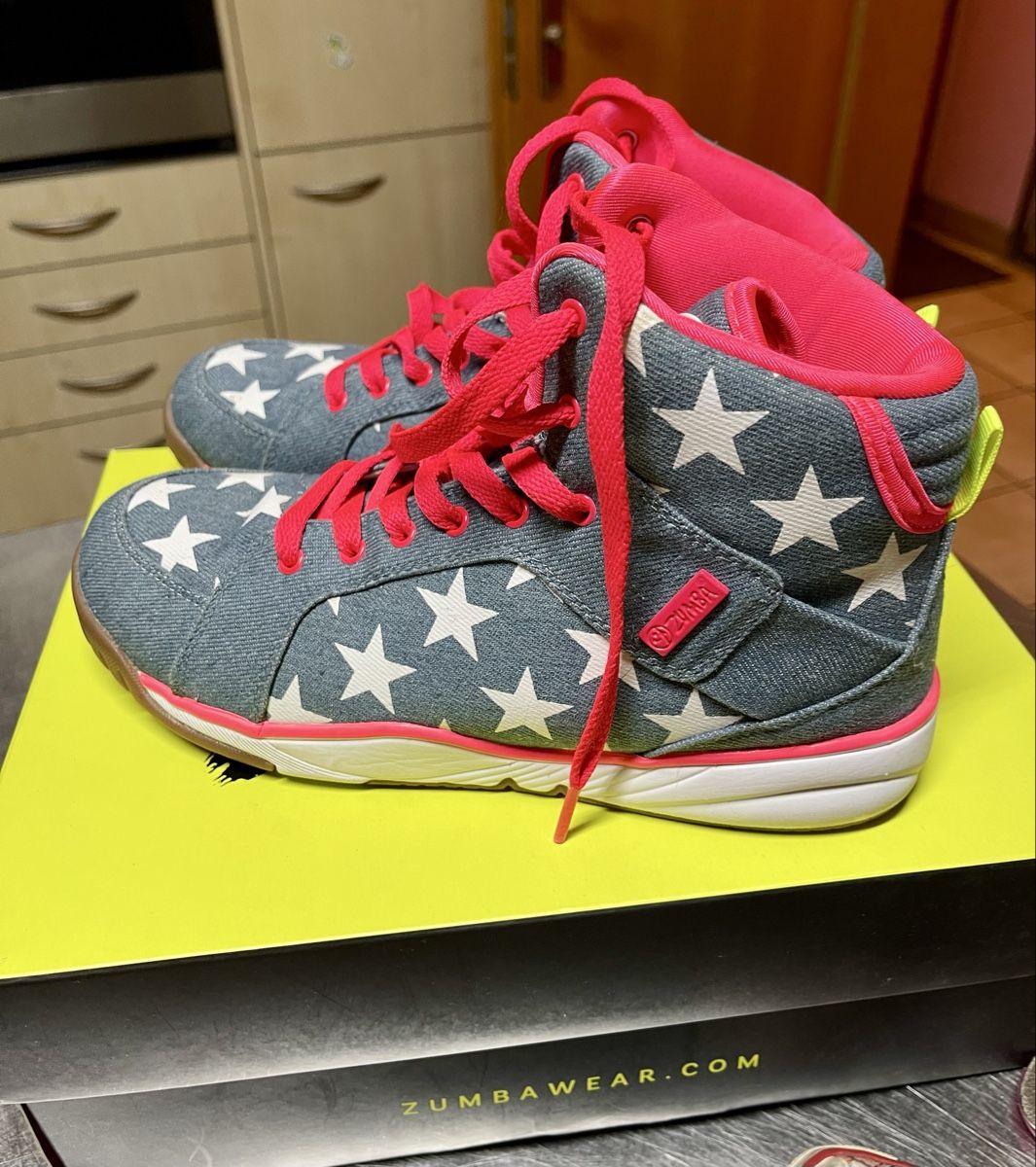 Scarpe da donna: Zumba Schuhe Größe 38,5 – Usato da Bättwil venduto da Zumbaholic 1