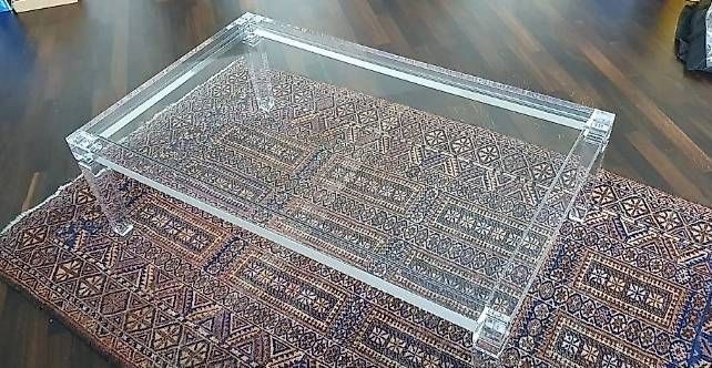Tavoli: Couchtisch im Ghost-Stil (70' Jahre) – Usato da Zürich venduto da zuHause75 1