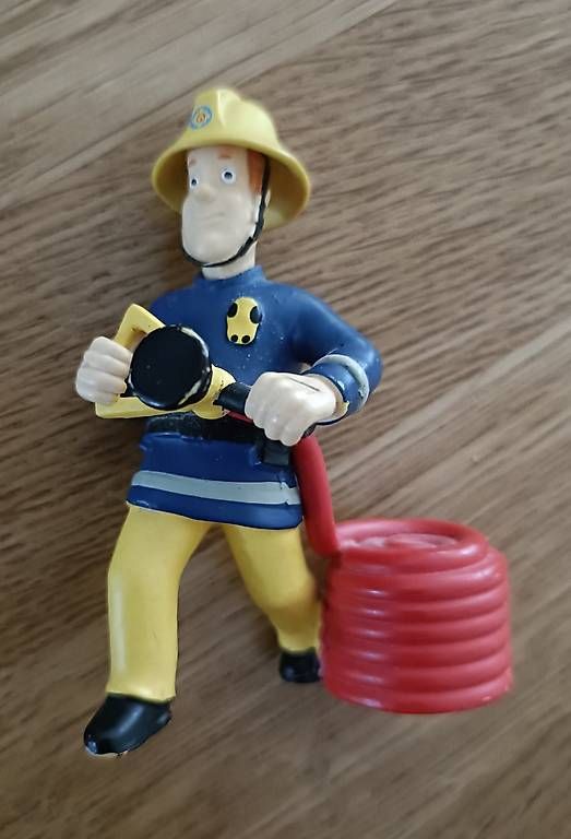 Tonies Statuette: Tonies Feuerwehrmann Sam – Usato da Münchenstein venduto da Bouba3