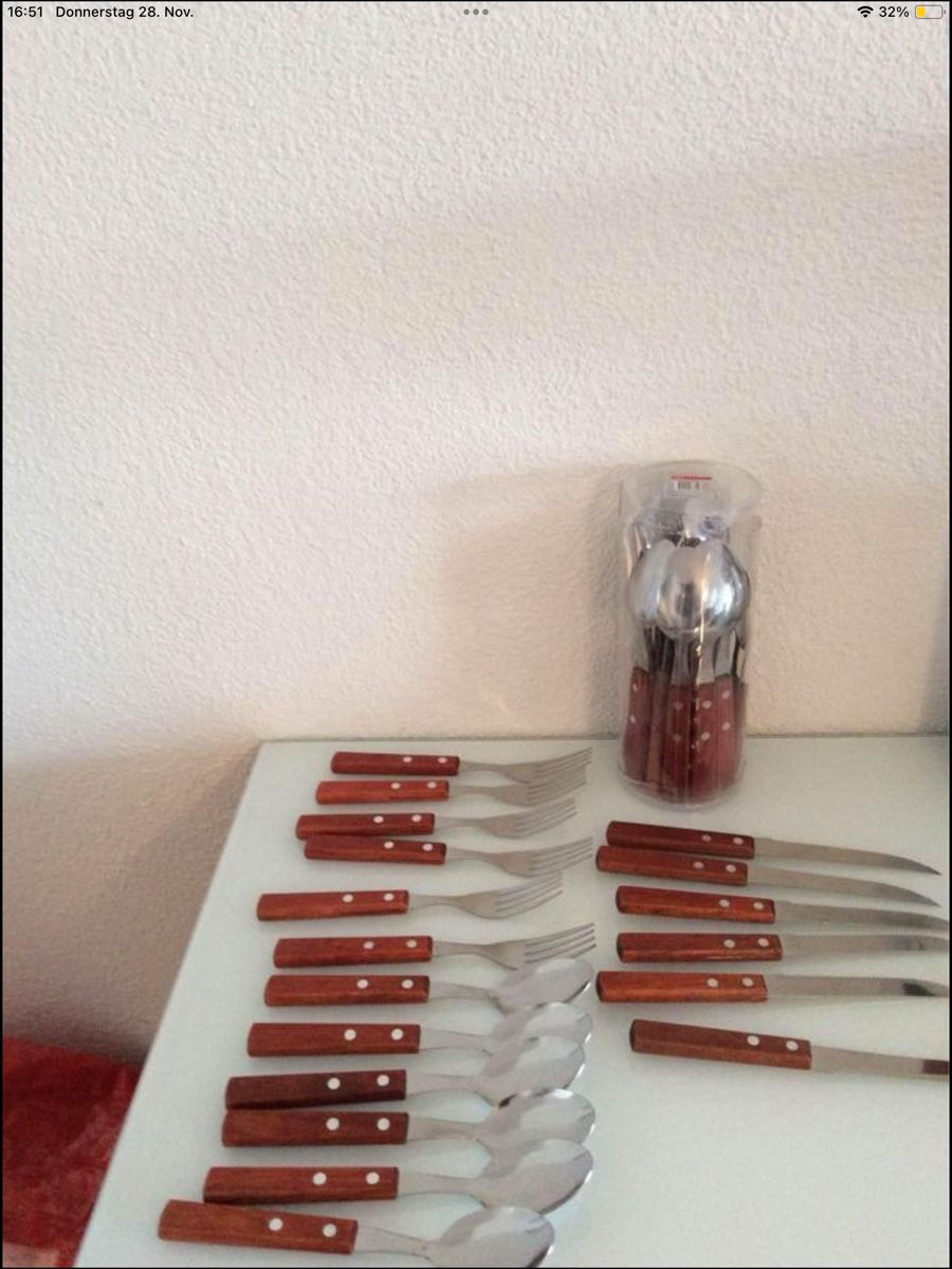Piatti: 10 Teller gross, weiss, 28.5cm besteck set etc – Usato da Zürich venduto da Tucuma 2
