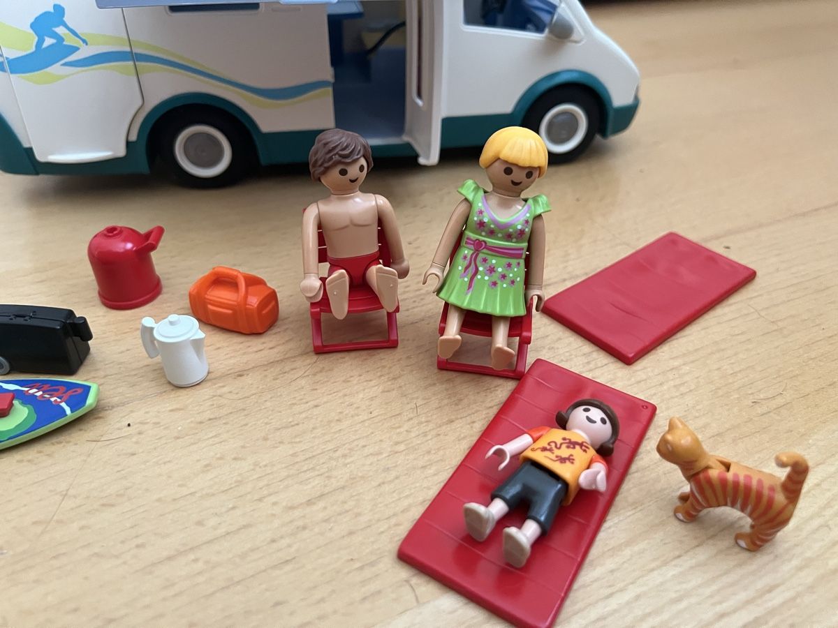 Playmobil Spielzeuge: Play mobile camping car – Gebraucht aus La Tour-de-Peilz von zazen33 1