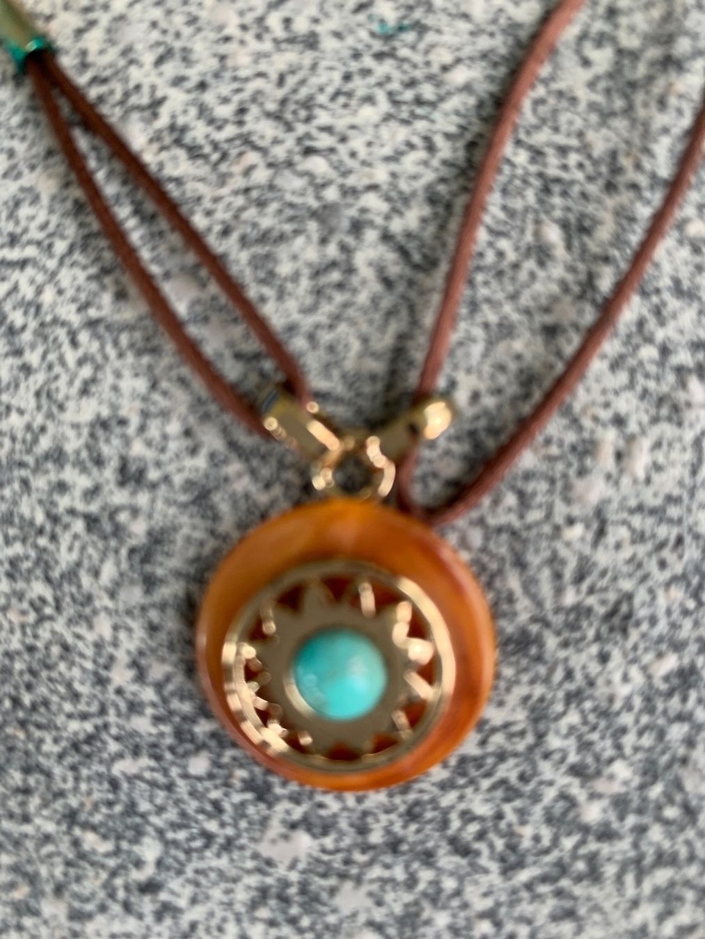 Catenine: Collier Leder von Pierre Lang – Usato da Eglisau venduto da bfr_2dz2 1