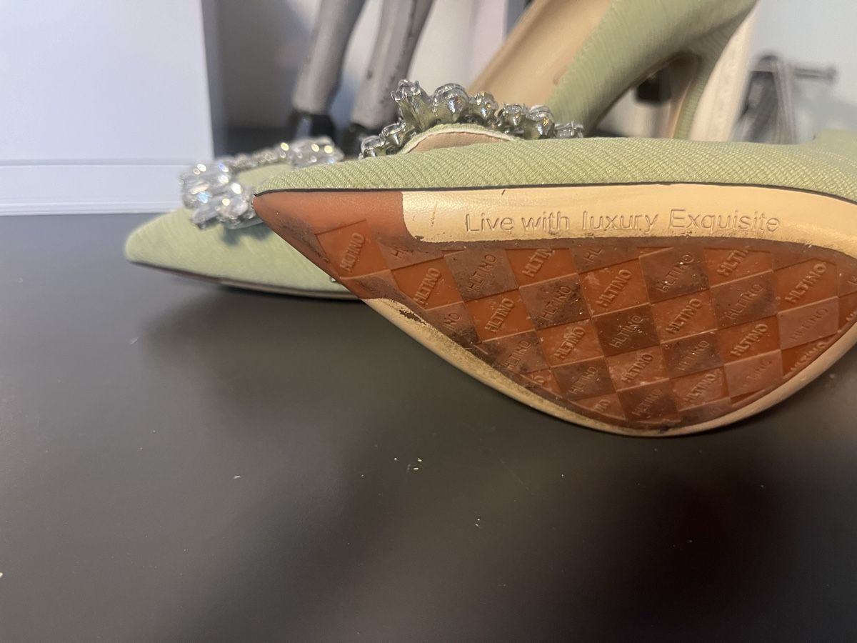 Scarpe da donna: Traumhafte high heels gr 37 – Nuovo (secondo la descrizione) da Neuhausen am Rheinfall venduto da stundgirl 2