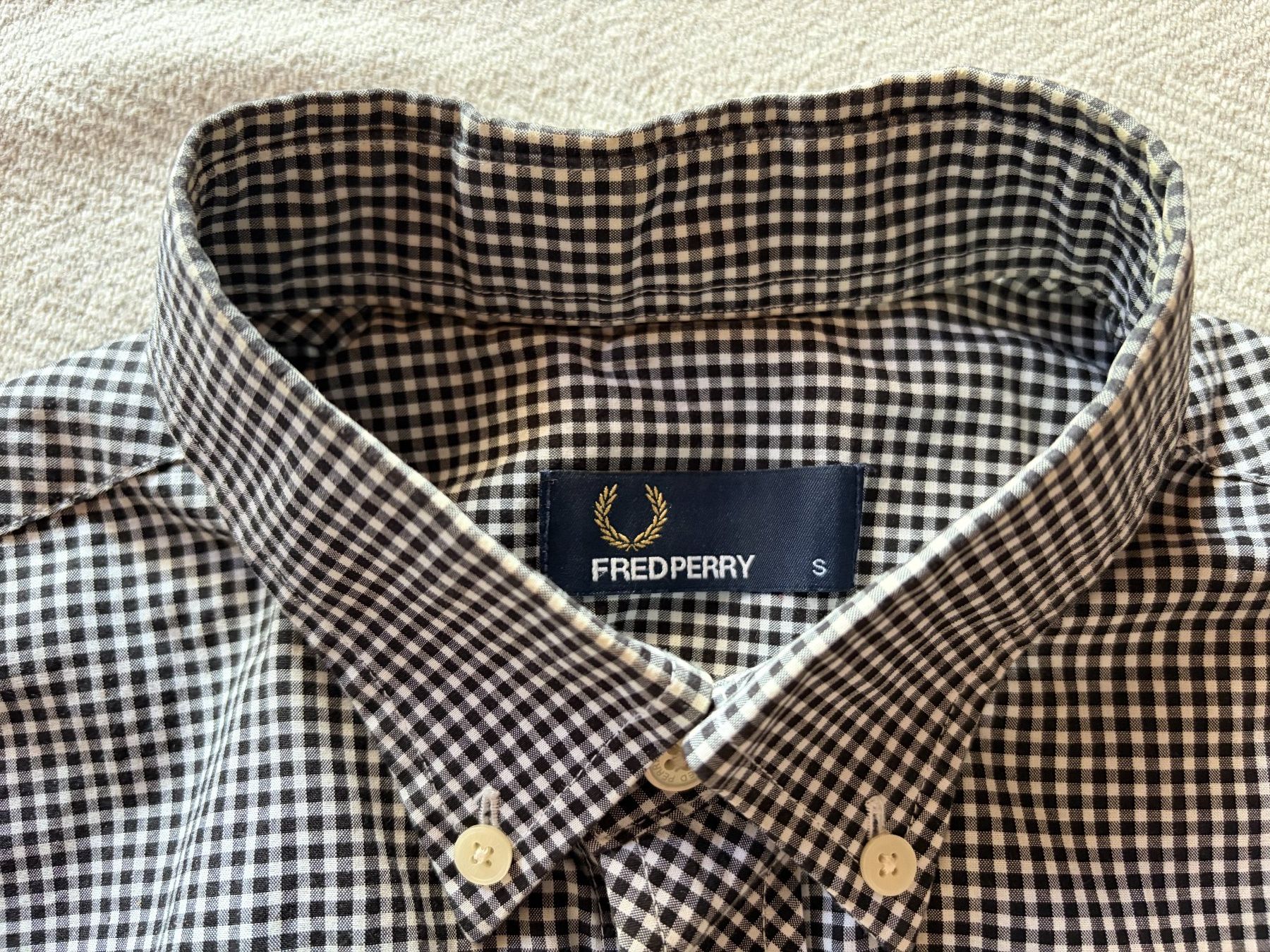 Fred Perry Chemises: FRED PERRY Hemd - Grösse S – D'occasion à Aarberg par umearocks 2