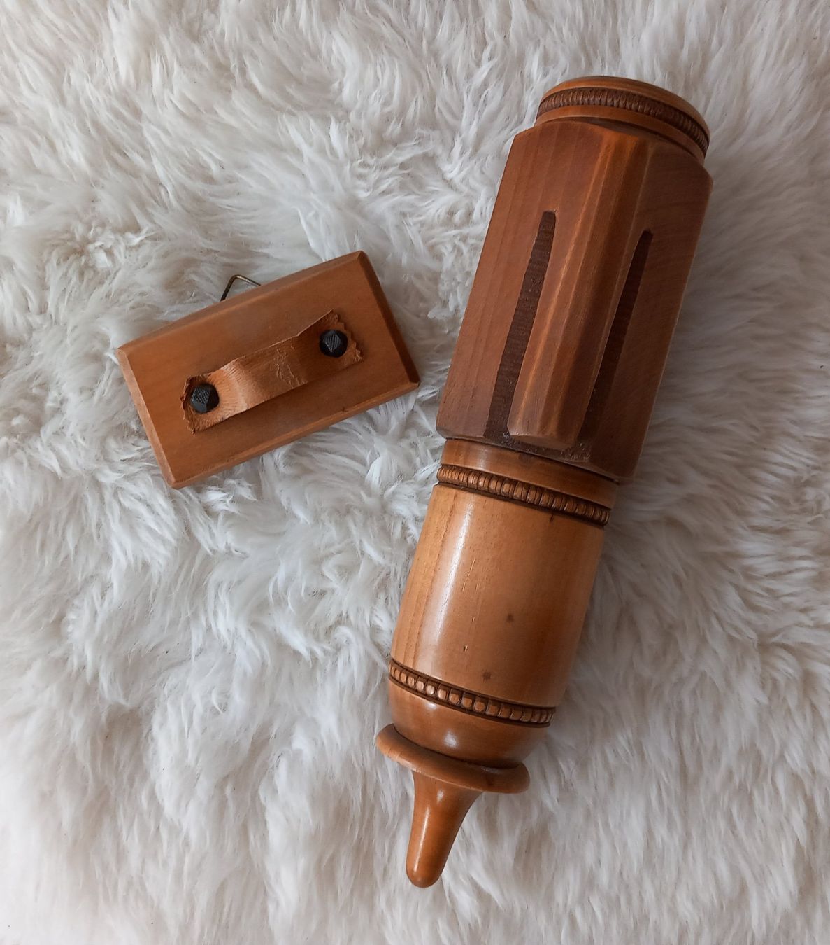Accessori: Wetzsteinfass Holz zum aufhängen – Usato da Wangs venduto da Soda_95 1
