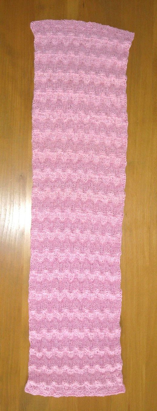 Foulards, Tücher & Schals: Schal handgestrickt rosa sehr elastisch NEU – Neu (gemäss Beschreibung) aus Flüelen von Diversicum-Textil