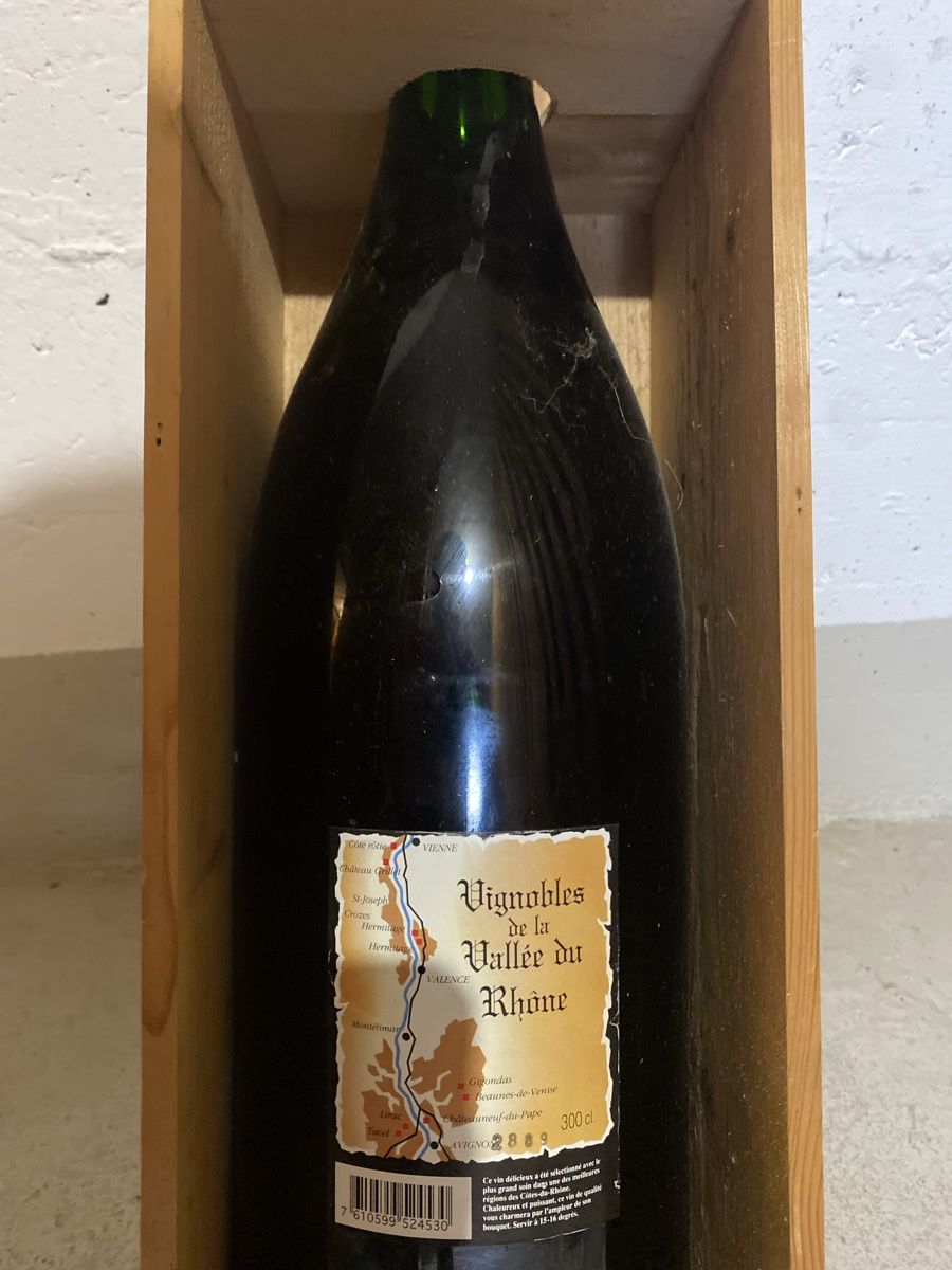 Vino: Chateauneuf du pape  – Usato da Wettingen venduto da dja_b7xn