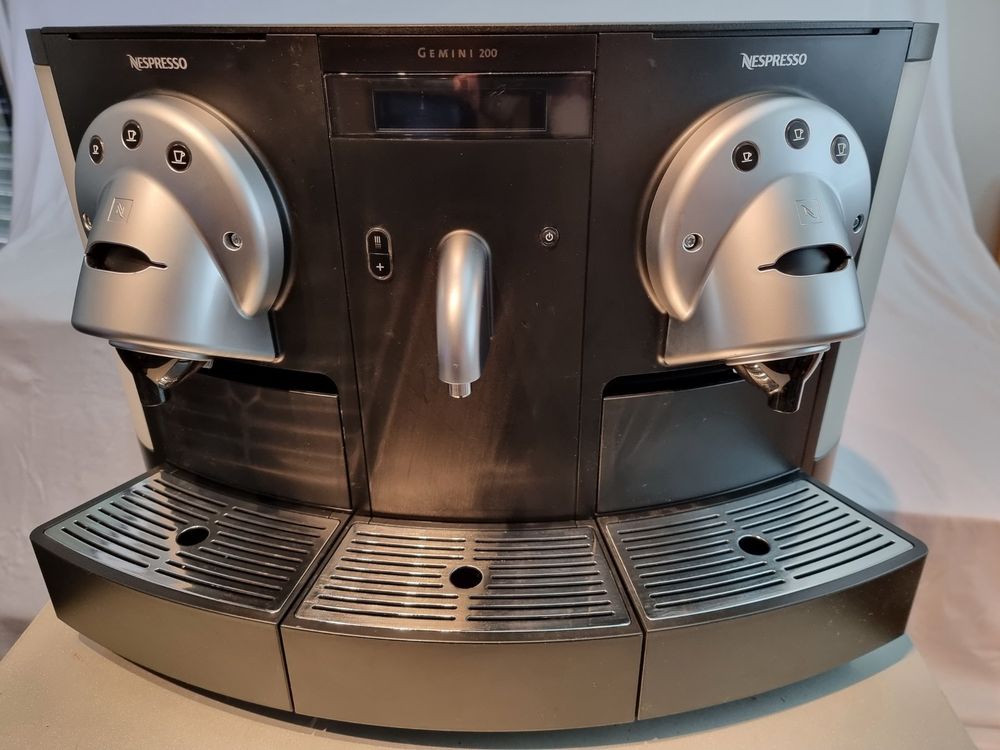 NESPRESSO GEMINI CS200 CS203 Typ 733 neue Schalen Topzustand Kaufen