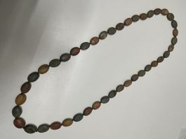 Halskatte Edelsteinkette aus Jaspis ( grün, orange, braun )