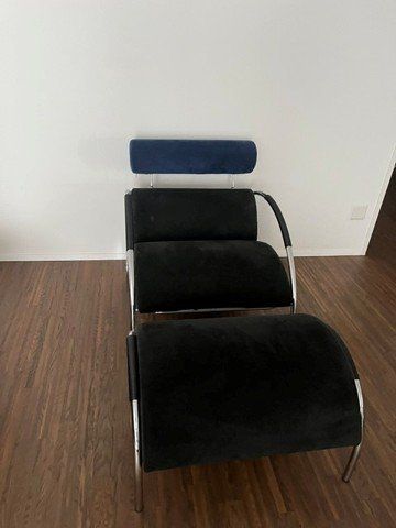Poltrone: Design Sessel mit Hocker schwarz blau gebraucht – Usato da Wettswil venduto da gor_9gvg 2