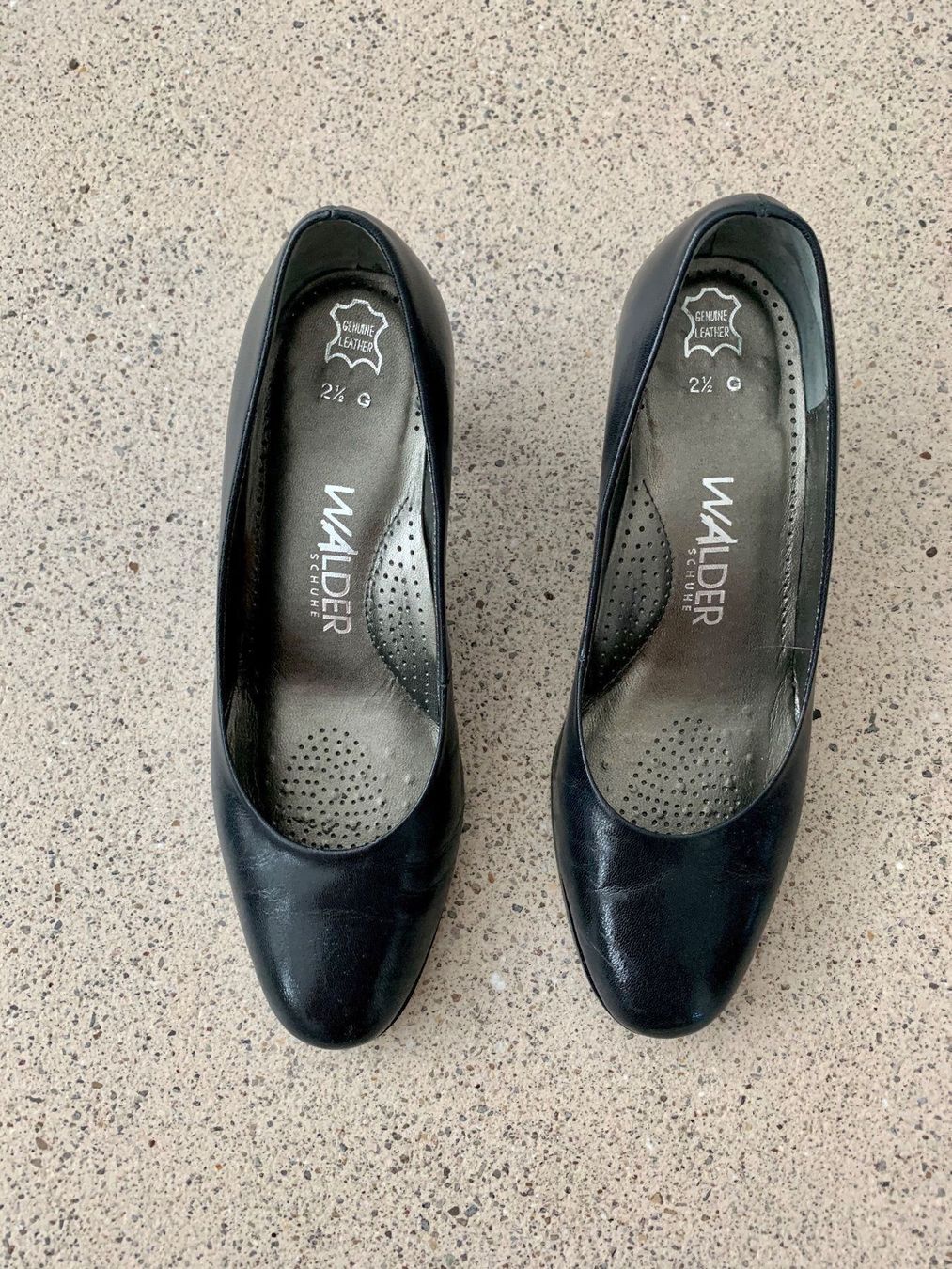 Walder Scarpe da donna: Pumps von Walder schwarz 35 – Usato da Zürich venduto da Jaskam 1