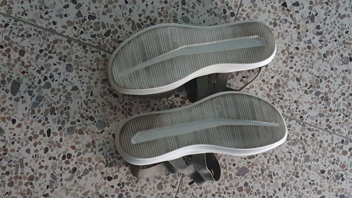 Damenschuhe: Sandalen – Gebraucht aus Zürich von SimoneK01 3