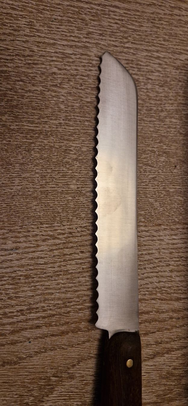 Victorinox Coltelli da cucina: Victorinox bread knife – Usato da Burgdorf venduto da maj_swz8 1