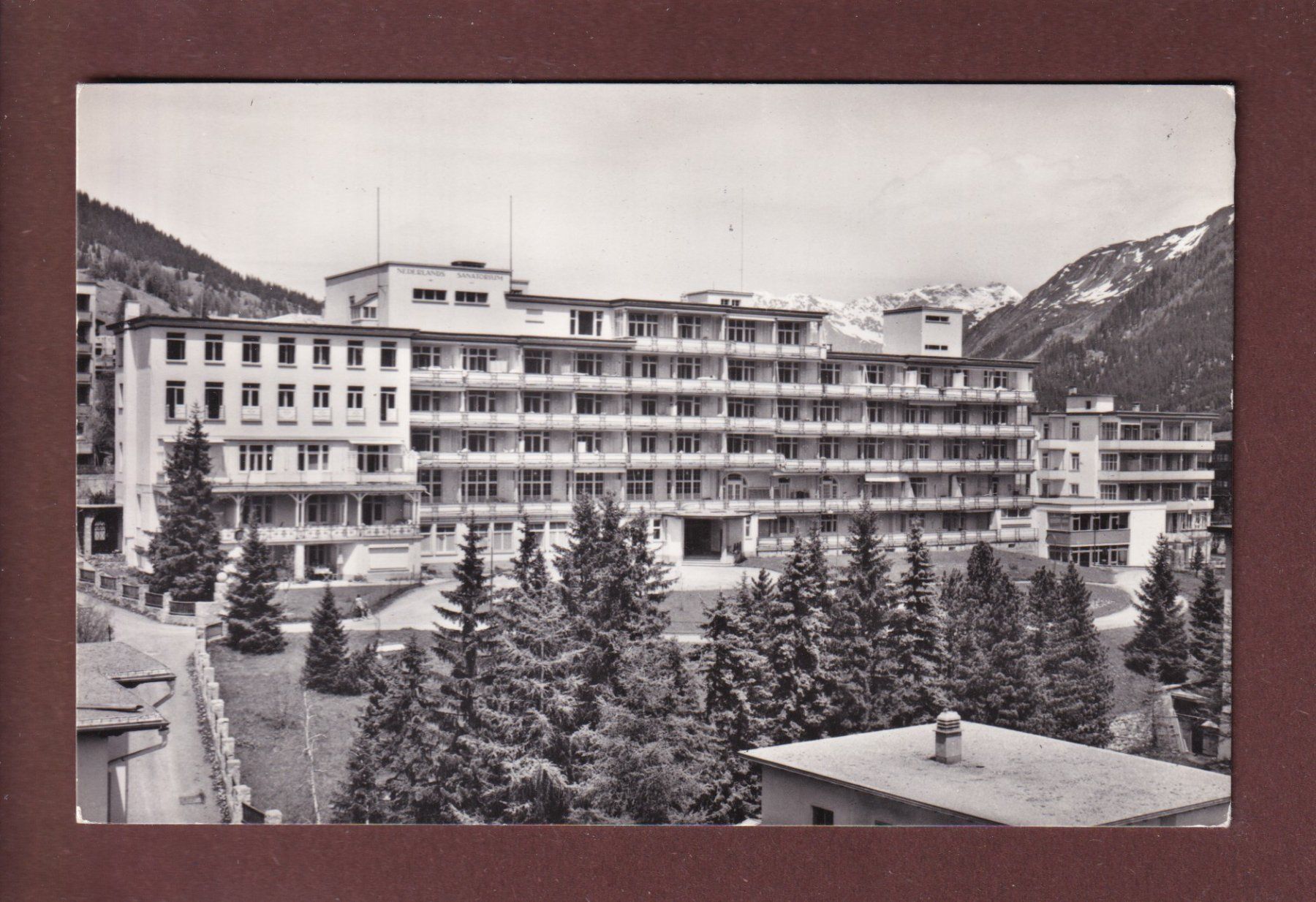 Cartoline postali: DAVOS - Nederlands Sanatorium Eugenia – Usato da Pully venduto da nicecards
