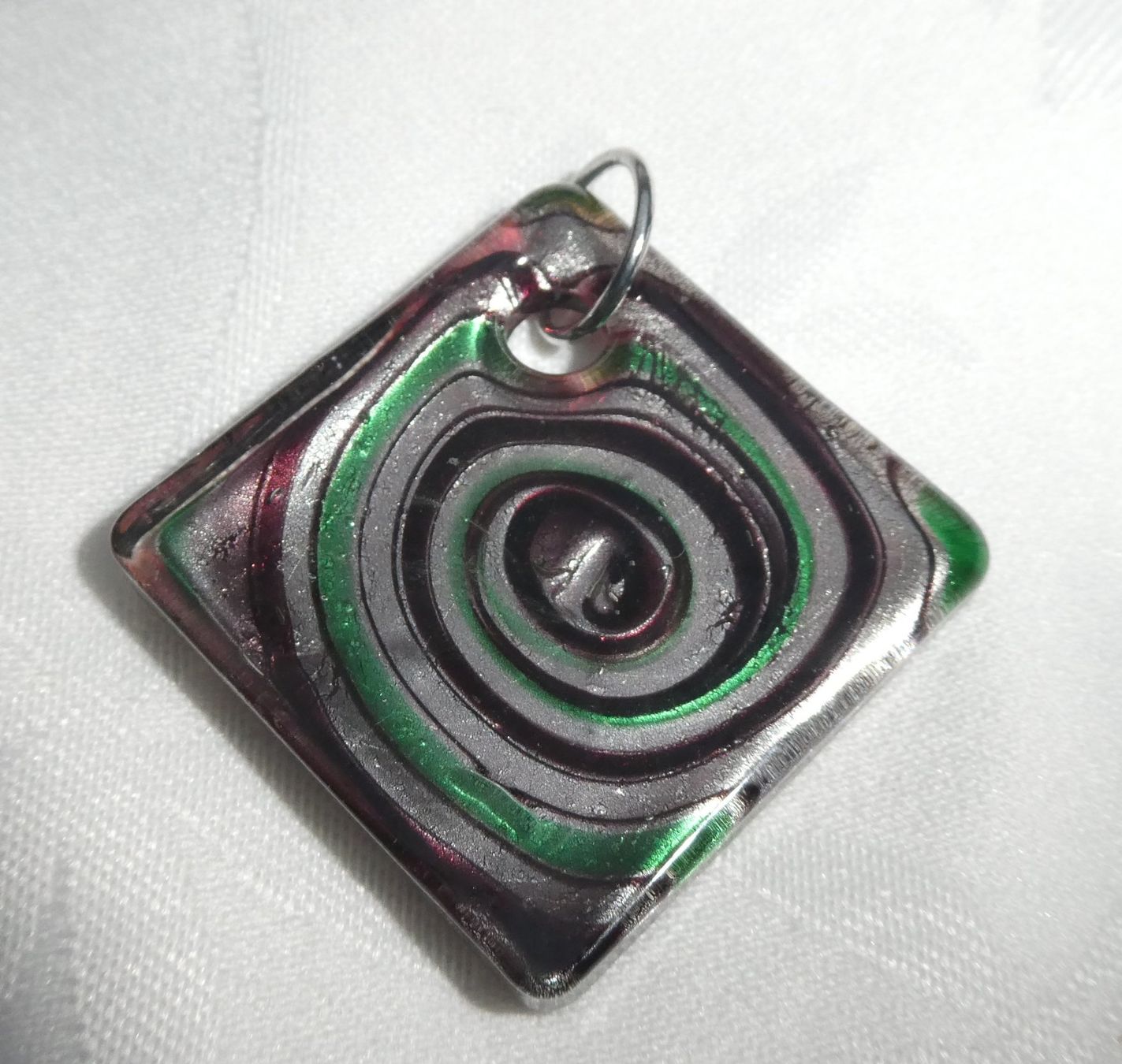 Ciondoli: Pendentif en verre neuf carré – Nuovo e nell'imballaggio originale da Troistorrents venduto da Marion70