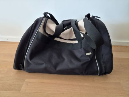 Praktische Sporttasche / Reisetasche von UBS
