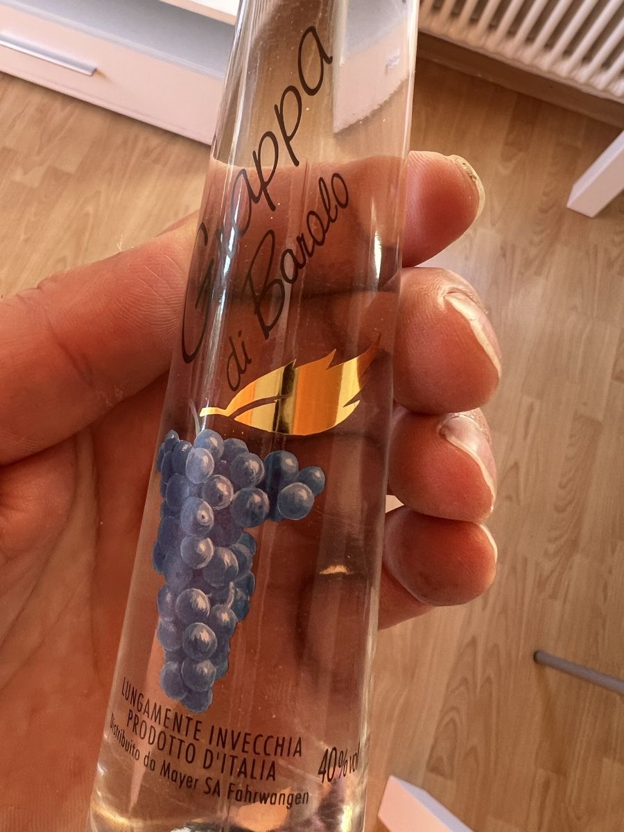 Modellautos: VW-Bus Hippie Retro-Style mit Surfbrett mit Grappa Barolo – Neu (gemäss Beschreibung) aus Kallnach von luk_9tdh 8