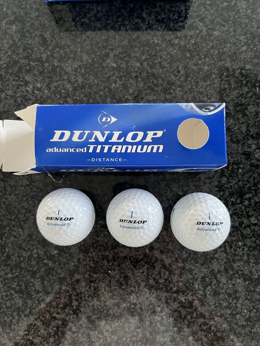 Dunlop Palloni: Dunlop Advanced Titanium Golf Bälle (3er Set) – Nuovo e nell'imballaggio originale da Freienbach venduto da alile