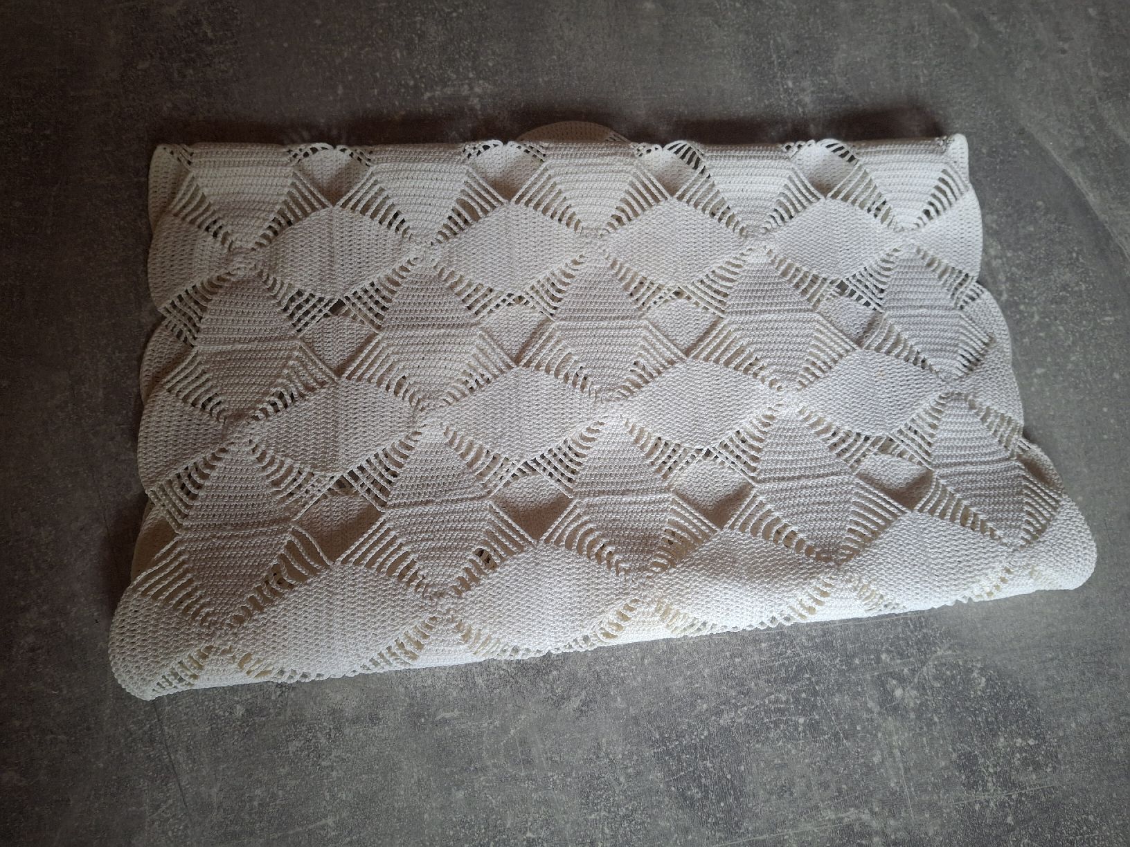 Autre linge de table: Chemin de table crochet blanc motif losanges  – D'occasion à Villiers par san_jn5w 6