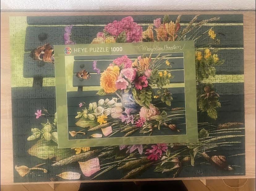 Heye Puzzle: Marjolein Bastin Bench Puzzle Heye 1000 pcs – Usato da La Chaux-de-Fonds venduto da pir_9ssy 3